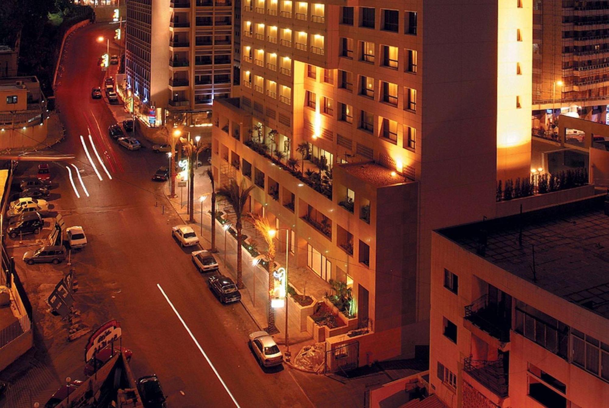 Ramada Plaza By Wyndham Beirut Raouche Hotel Eksteriør billede