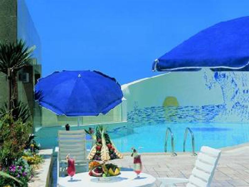 Ramada Plaza By Wyndham Beirut Raouche Hotel Eksteriør billede